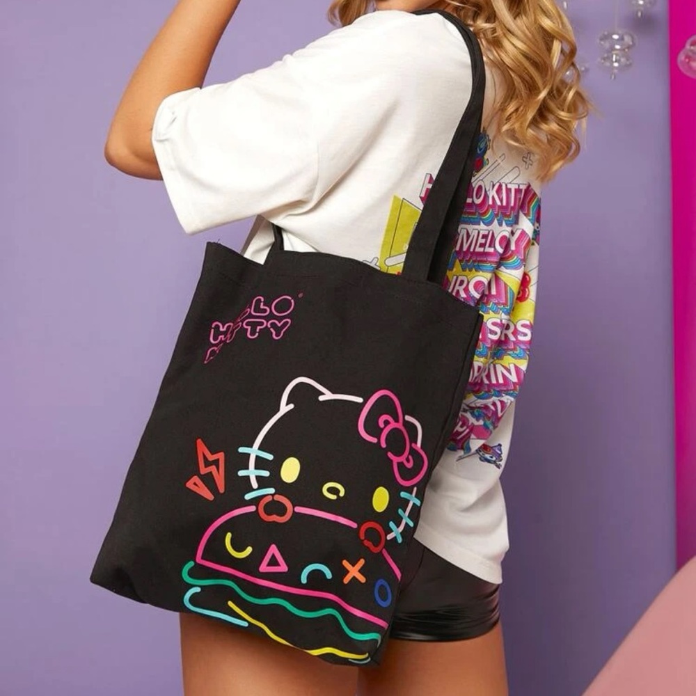 Hello kitty tote bag